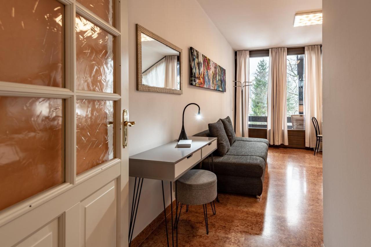 Garden House & East Park-Apartments Grossdorf  Kültér fotó
